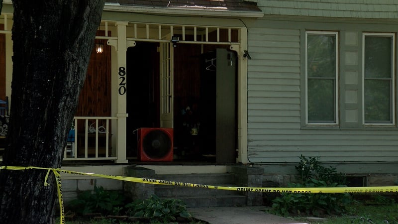 Carthage Community Reacts To Apparent Murder/Suicide - KOAM TV 7